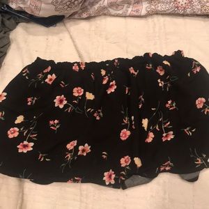 hollister floral strapless crop top